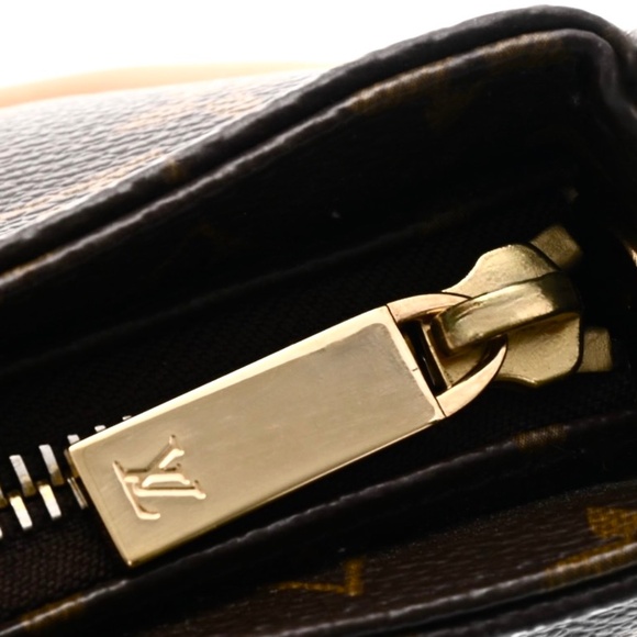 Louis Vuitton Monogram Looping MM - Picture 12 of 14